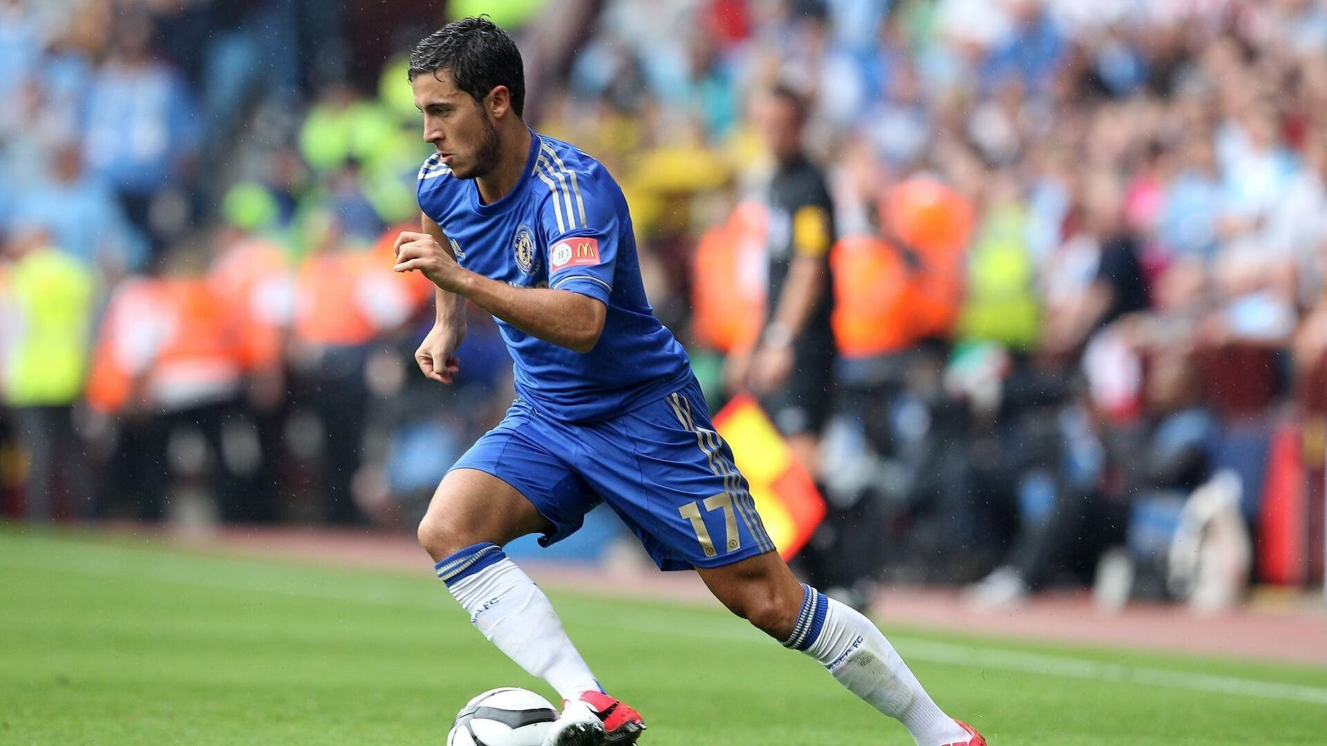 特色足球运动与艺术、科技深度融合，打造新型体育文化，足球特色课程简单介绍